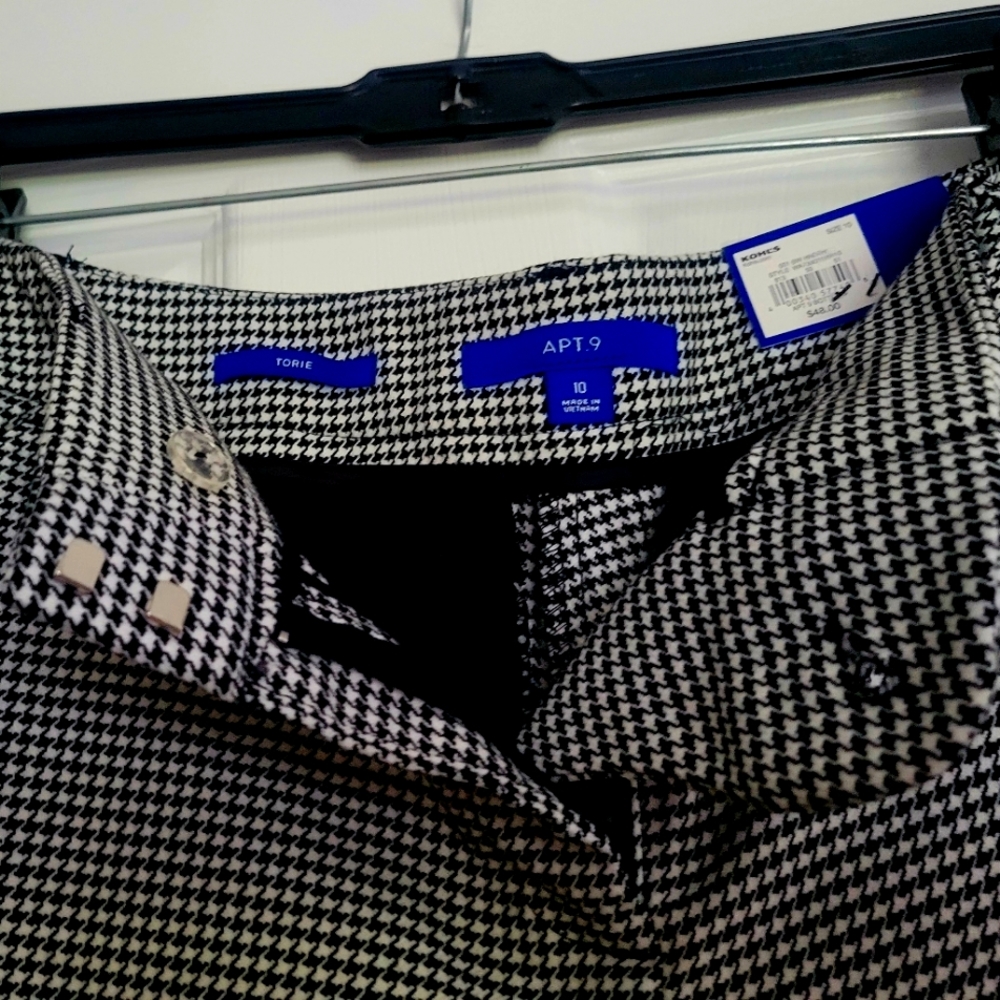 APT 9 Black and White ultra soft dress slacks